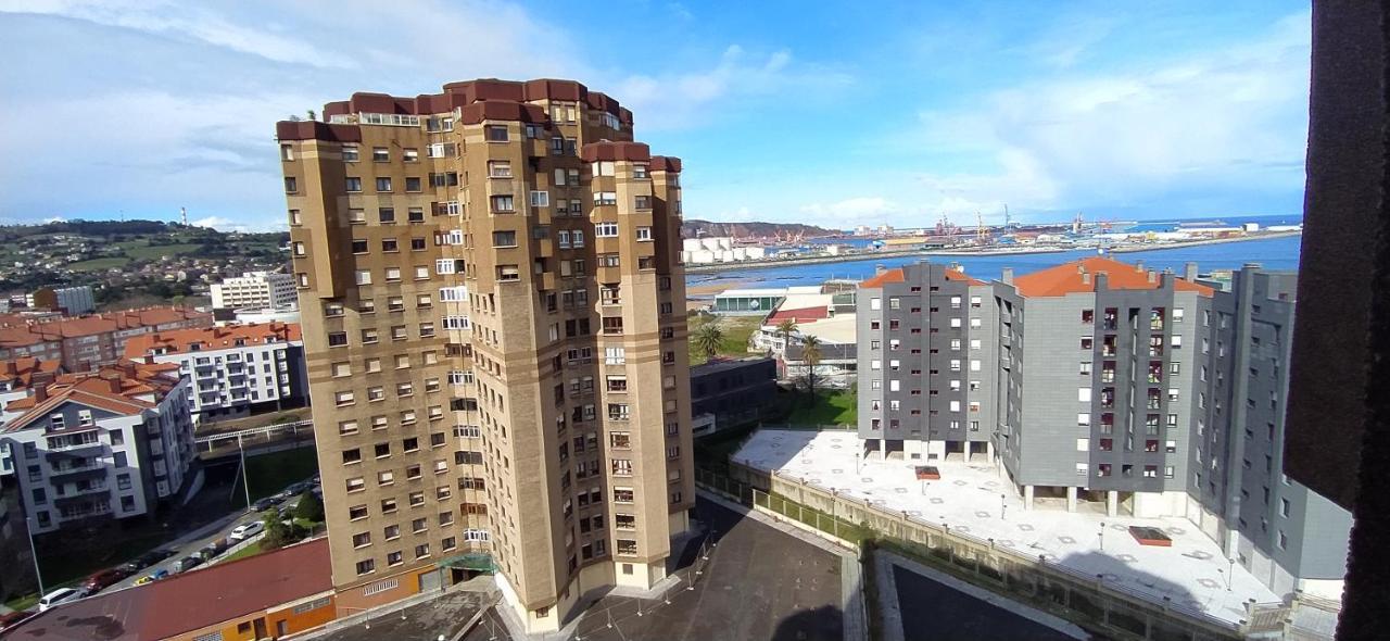 Alojamiento En Playa Del Arbeyal Gijón Kültér fotó